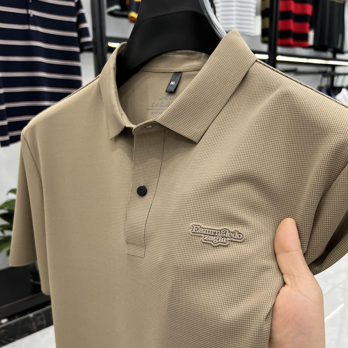 Men’s Textured Polo Shirt With Elegant Minimalist Design